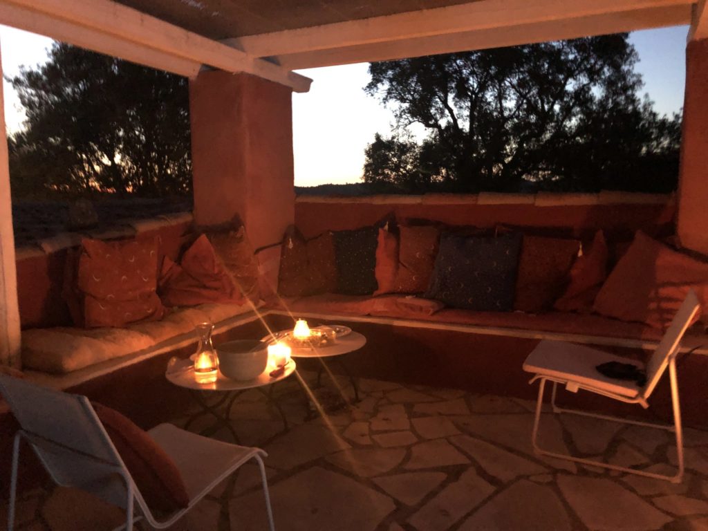 Abendstimmung auf der Terrasse